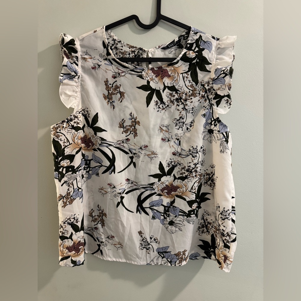 NWOT SHEIN Floral Ruffle Sleeve Top